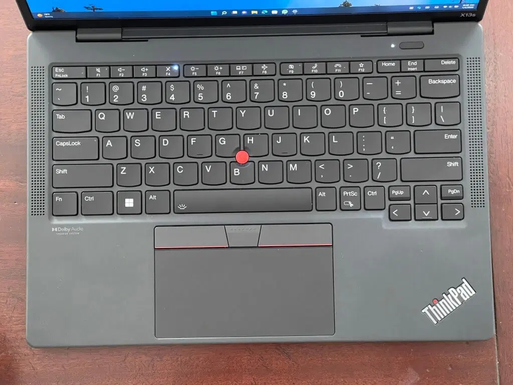 ThinkPad-keyboard_爱奇艺.jpg ThinkPad-keyboard_爱奇艺.jpg