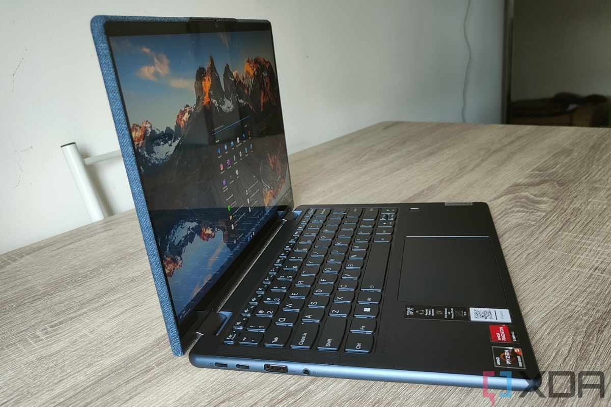 Lenovo-Yoga-6-Gen-7-14.jpg Lenovo-Yoga-6-Gen-7-14.jpg