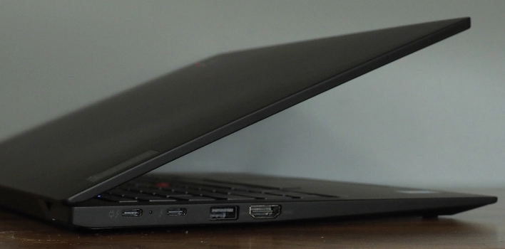 small_lenovo-left-view.png small_lenovo-left-view.png