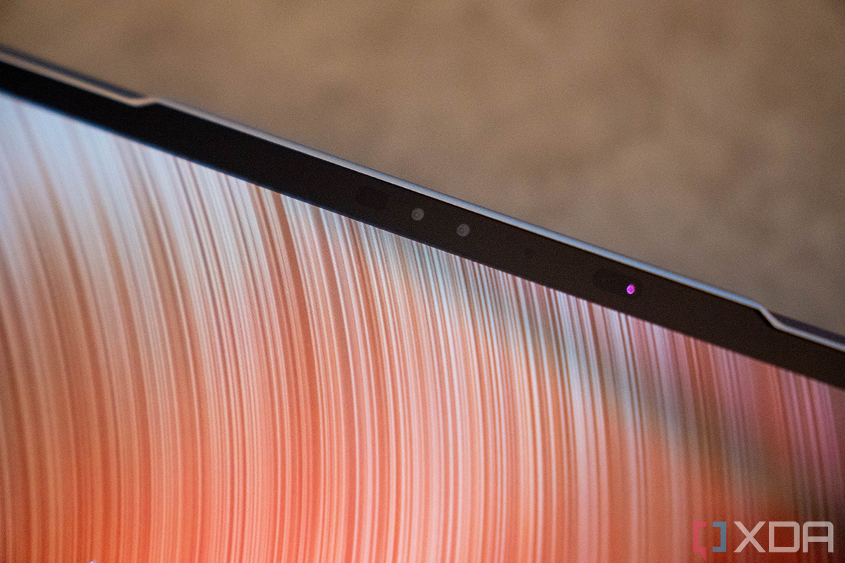 Lenovo-Slim-9i-5.jpg Lenovo-Slim-9i-5.jpg